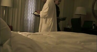 sex việt doggy Trả thù lừa dối chồng với con trai phim xech mình.